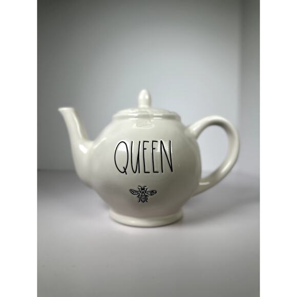 Rae Dunn by Magenta “QUEEN” Bee Icon Round Teapot White Ceramic Black Lettering - Picture 1 of 4